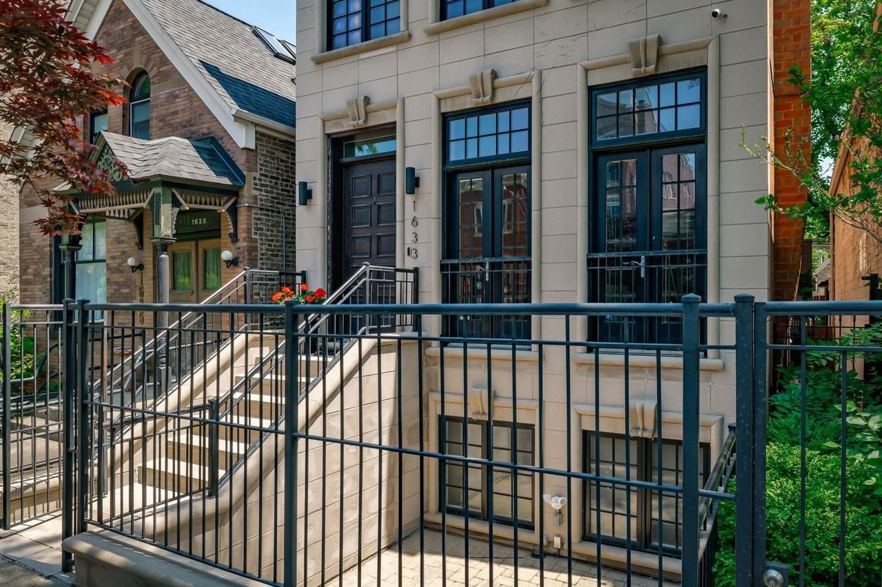 1633 N Wolcott Ave - Photo 4 of 45