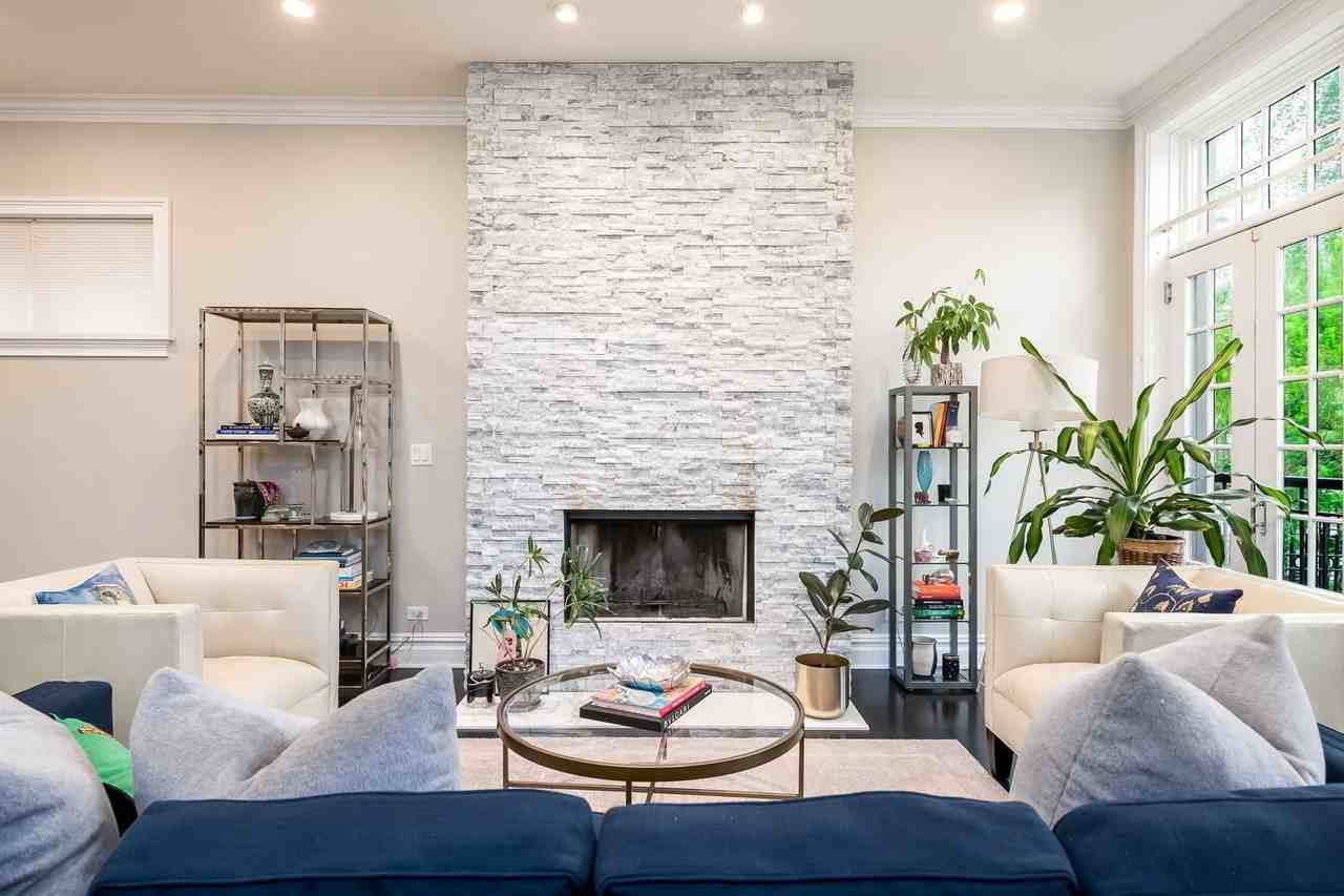 1633 N Wolcott Ave - Photo 6 of 45