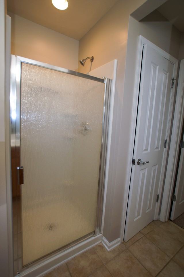 2105 Corwith Dr #1 - Photo 5 of 43