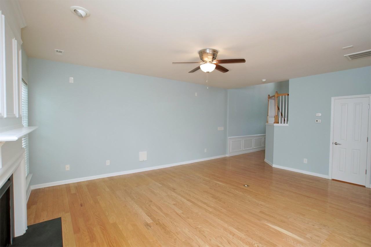 2105 Corwith Dr #1 - Photo 7 of 43