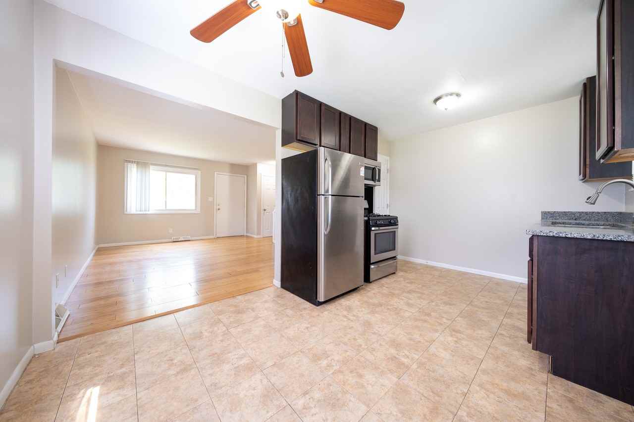 1026 2nd Ave E #1026 - Photo 4 of 21