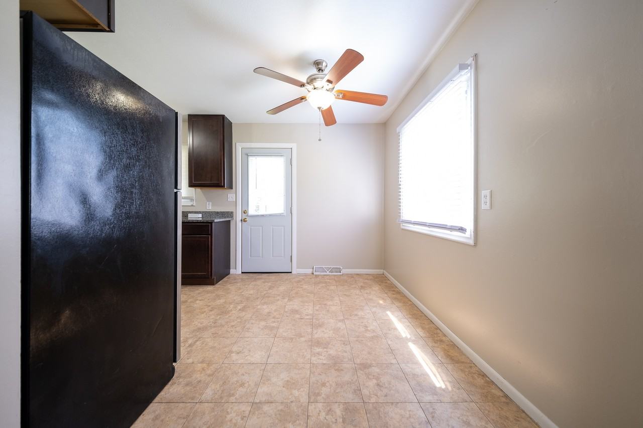 1026 2nd Ave E #1026 - Photo 6 of 21