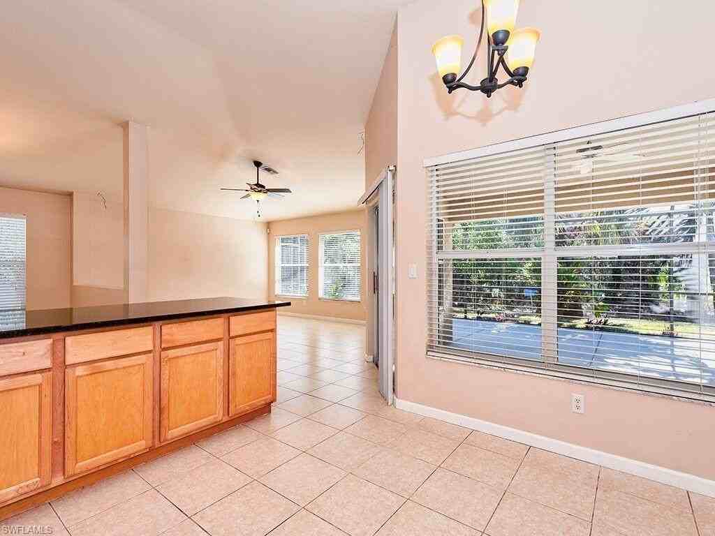 7117 Timberland Cir - Photo 6 of 17