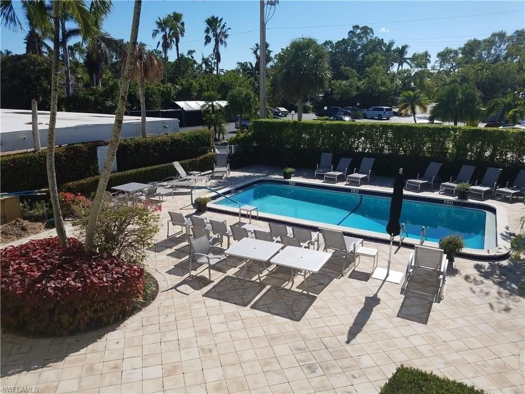 216 Banyan Blvd #216 - Photo 5 of 26