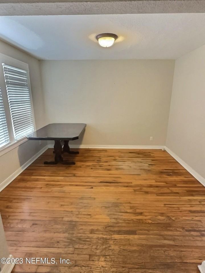 4614 Birkenhead Rd - Photo 3 of 16