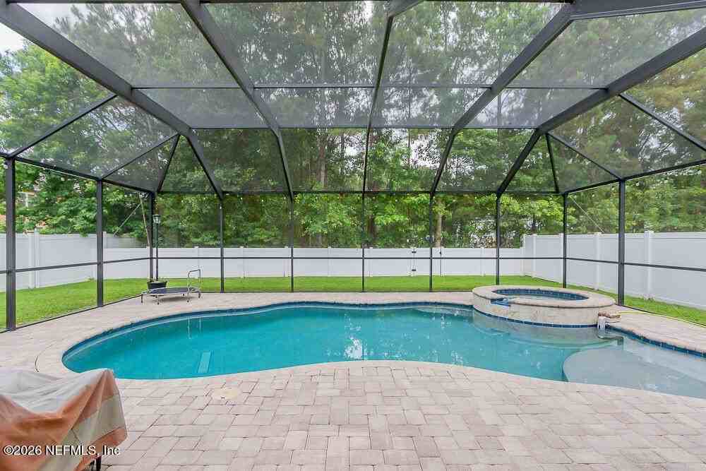 16284 Hunters Hollow Trl - Photo 2 of 49