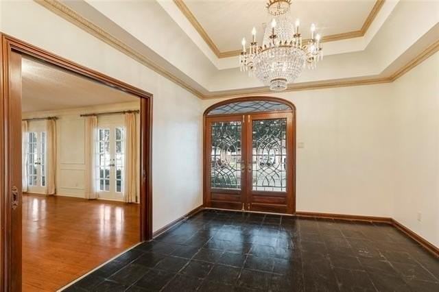 55 Emile Ave - Photo 2 of 13
