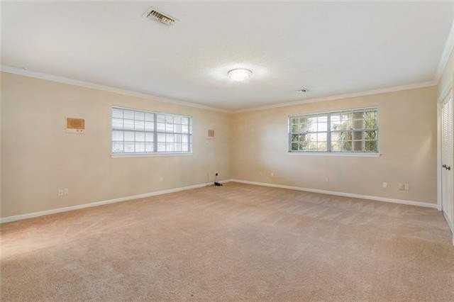 55 Emile Ave - Photo 7 of 13