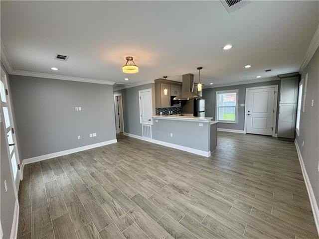 113 Jeanne Dr - Photo 2 of 13