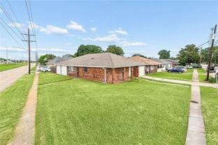 4400 Lefkoe St - Photo 1 of 1