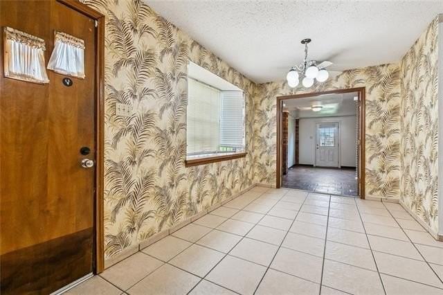 4400 Lefkoe St - Photo 3 of 11