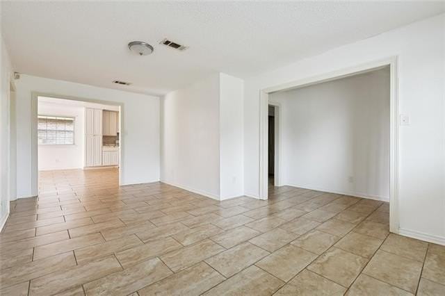 4444 W Esplanade Ave - Photo 6 of 16