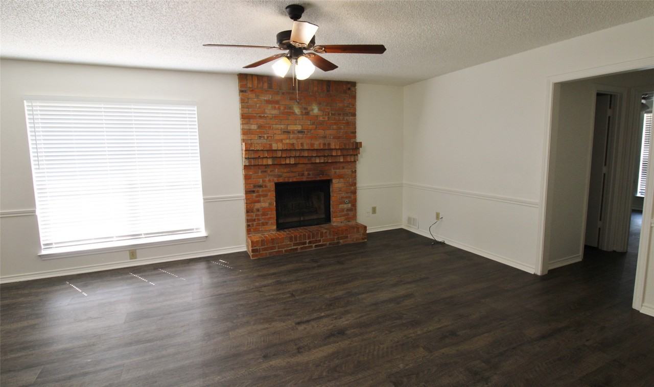 1234 Mockingbird Ln - Photo 6 of 16