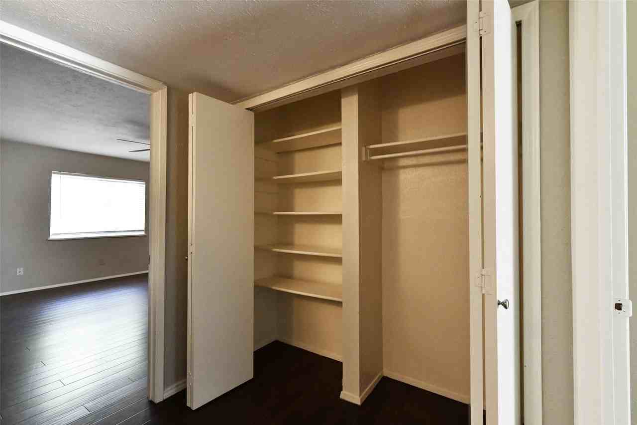 4113 Juneberry St - Photo 7 of 35