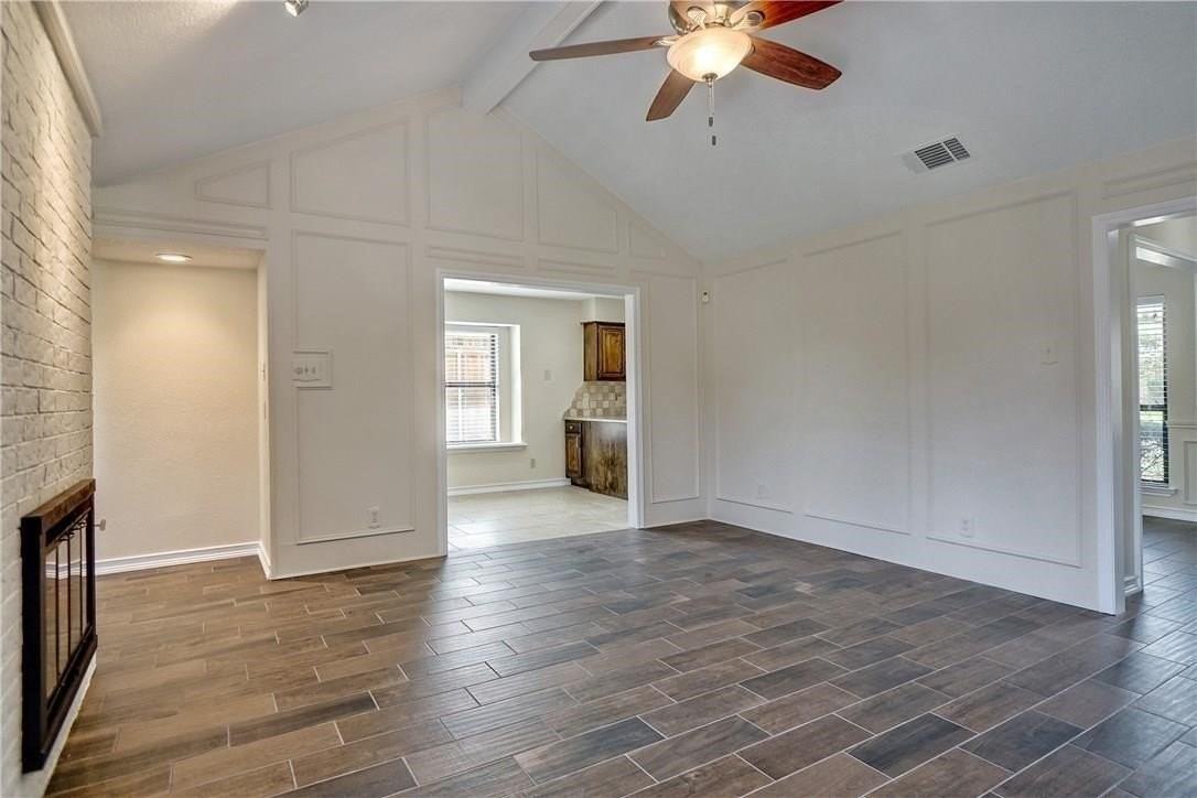 753 Eagle Dr - Photo 4 of 26