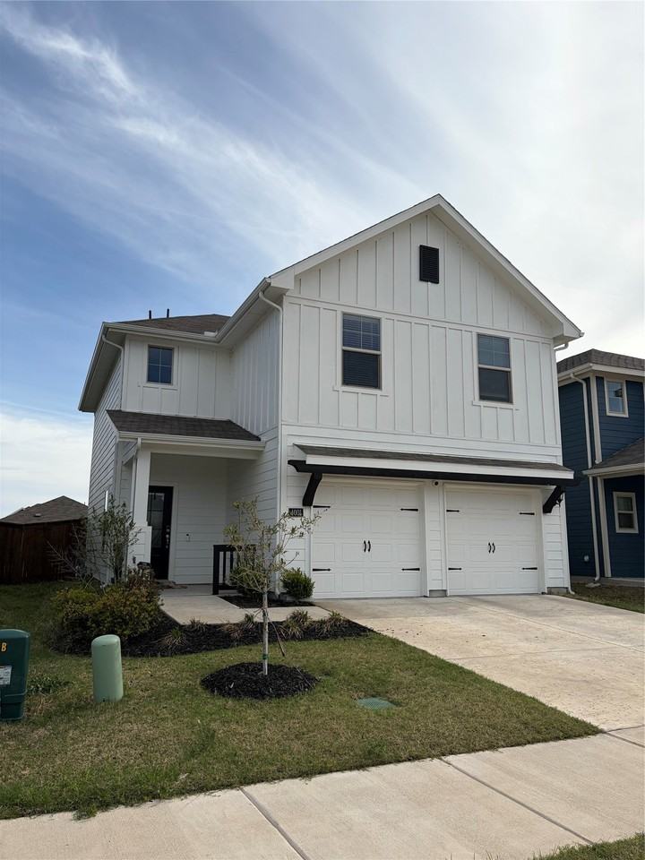 4001 Monticello Dr