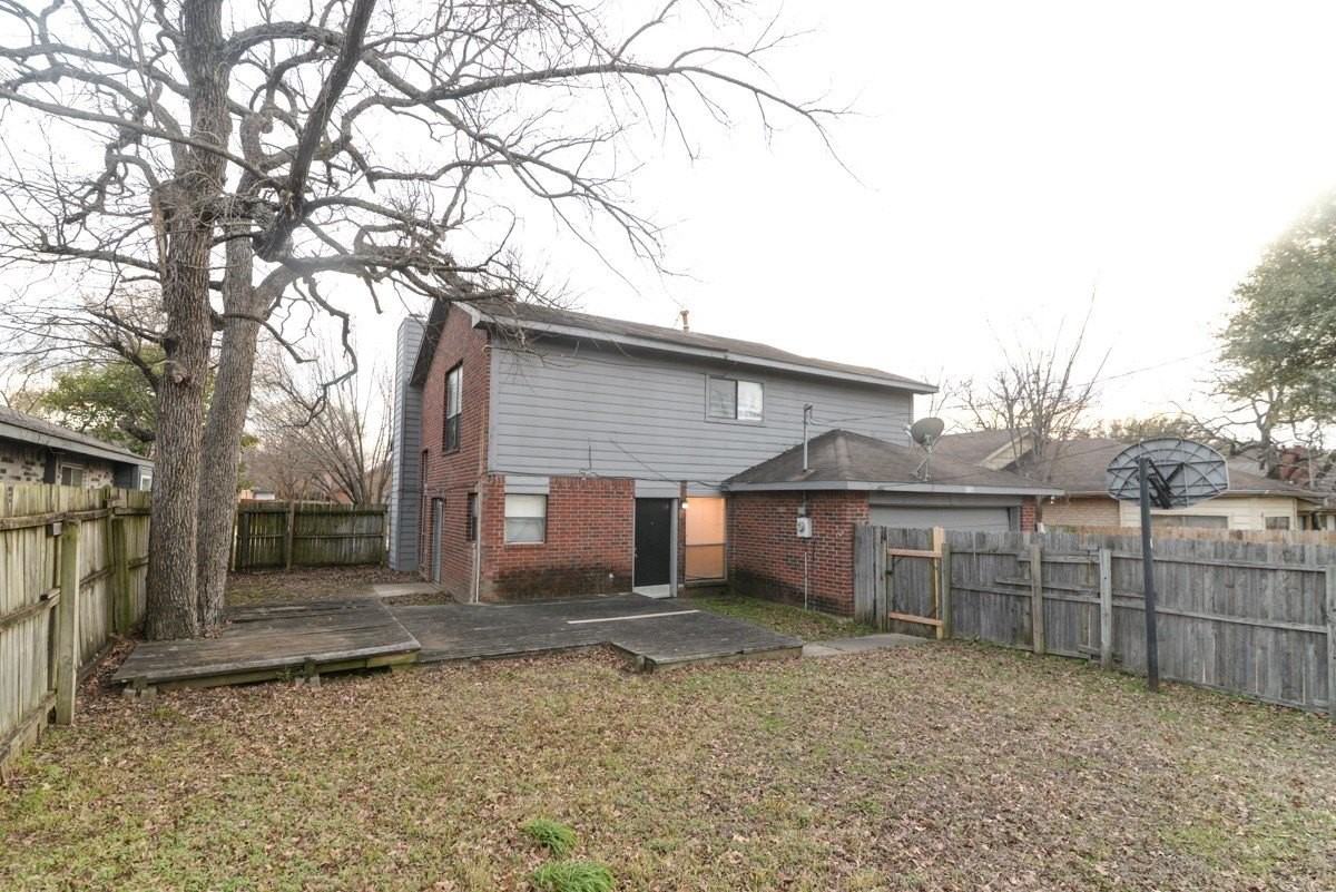 11815 Sunrise Dr - Photo 2 of 23