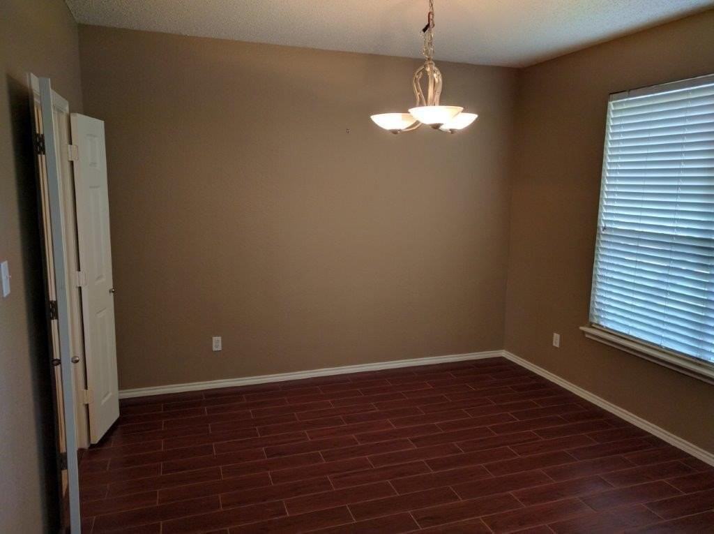 3544 Brewster Dr - Photo 2 of 20