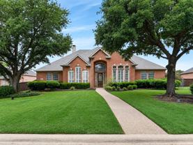1210 Forest Hills Dr - Photo 1 of 1