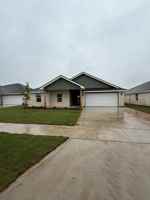 featured image of 7650 Hudson Way