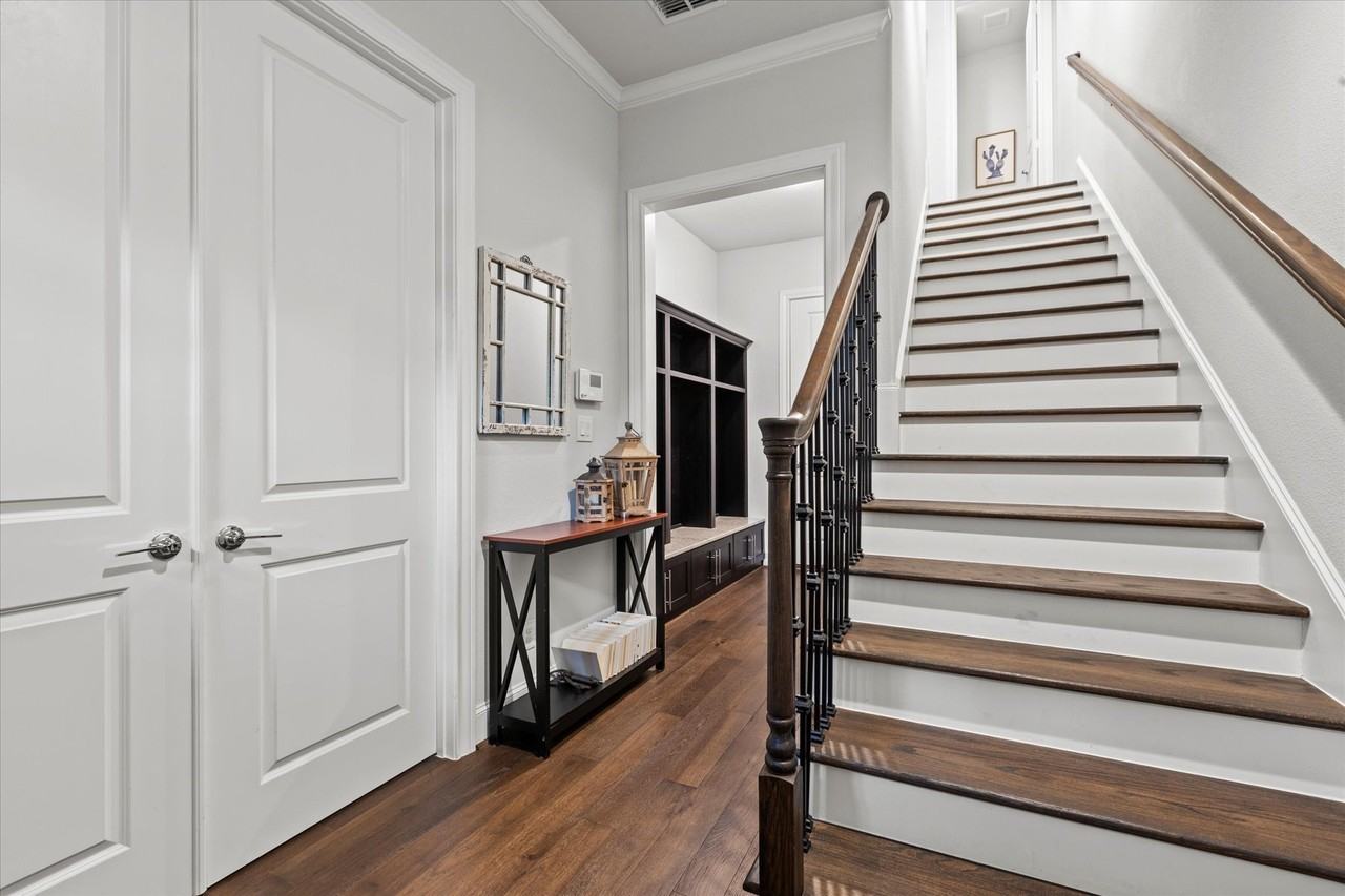711 Will Rice Ave - Photo 7 of 40