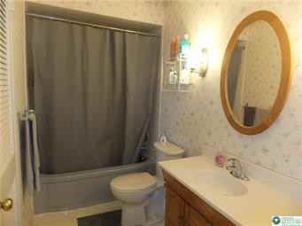 1264 California Avenue - Photo 4 of 9