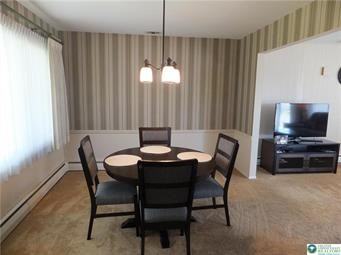 1264 California Avenue - Photo 3 of 9