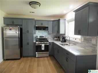 1264 California Avenue - Photo 2 of 9