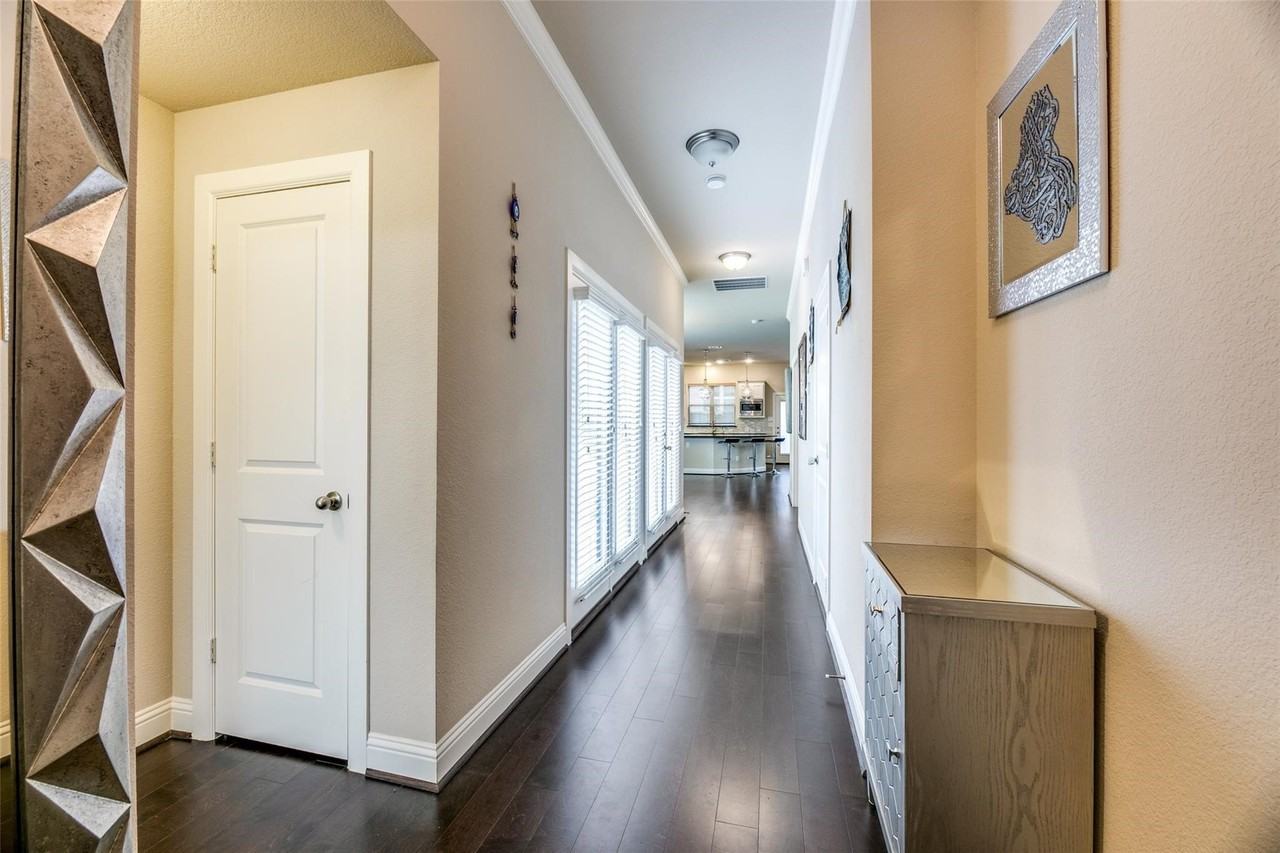 1132 Piedmont Ln - Photo 4 of 25