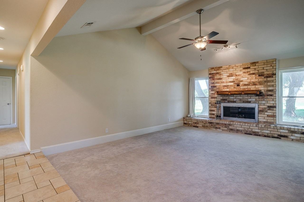1804 Impala Dr - Photo 5 of 39