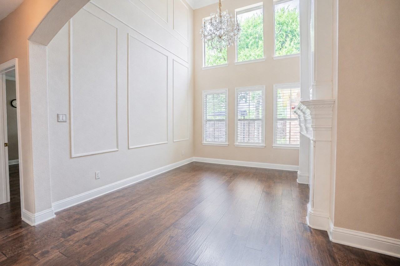 4453 Red Barn - Photo 5 of 39