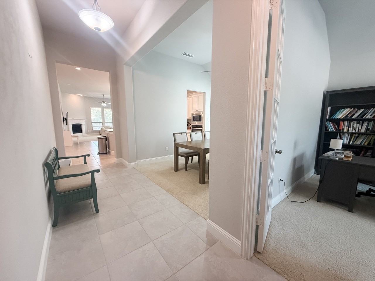 4245 Brookstone Dr - Photo 3 of 28