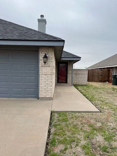 2457 Independence Blvd - Photo 2 of 20