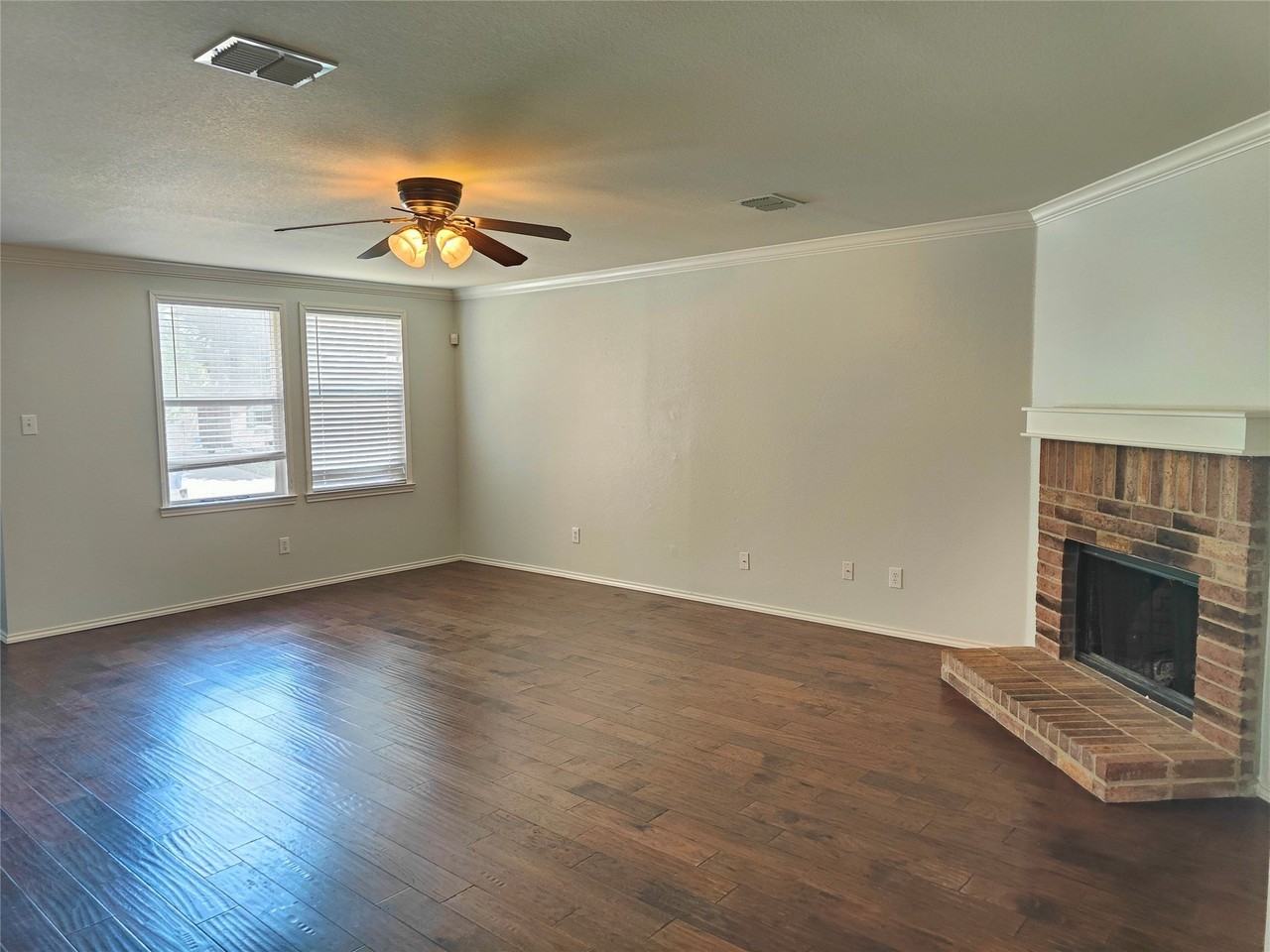 13179 Michelle Dr - Photo 7 of 24