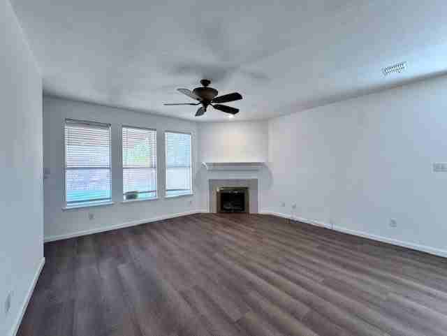 1525 Fallcreek Ct - Photo 5 of 24