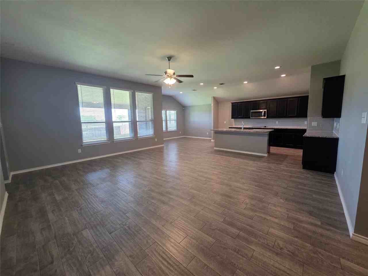 1644 Glade Meadows Dr - Photo 3 of 27