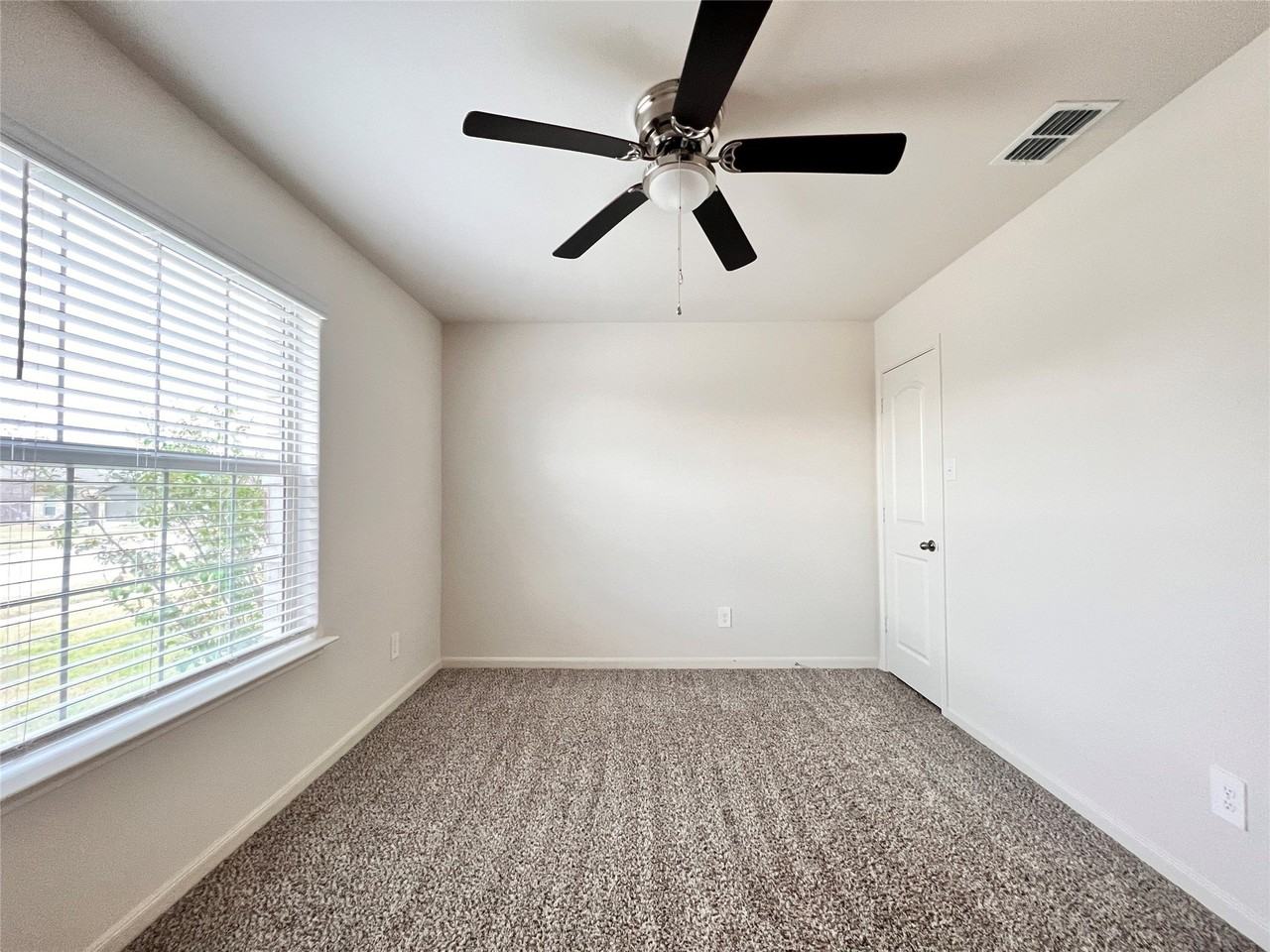 108 Telegraph Trl - Photo 3 of 22