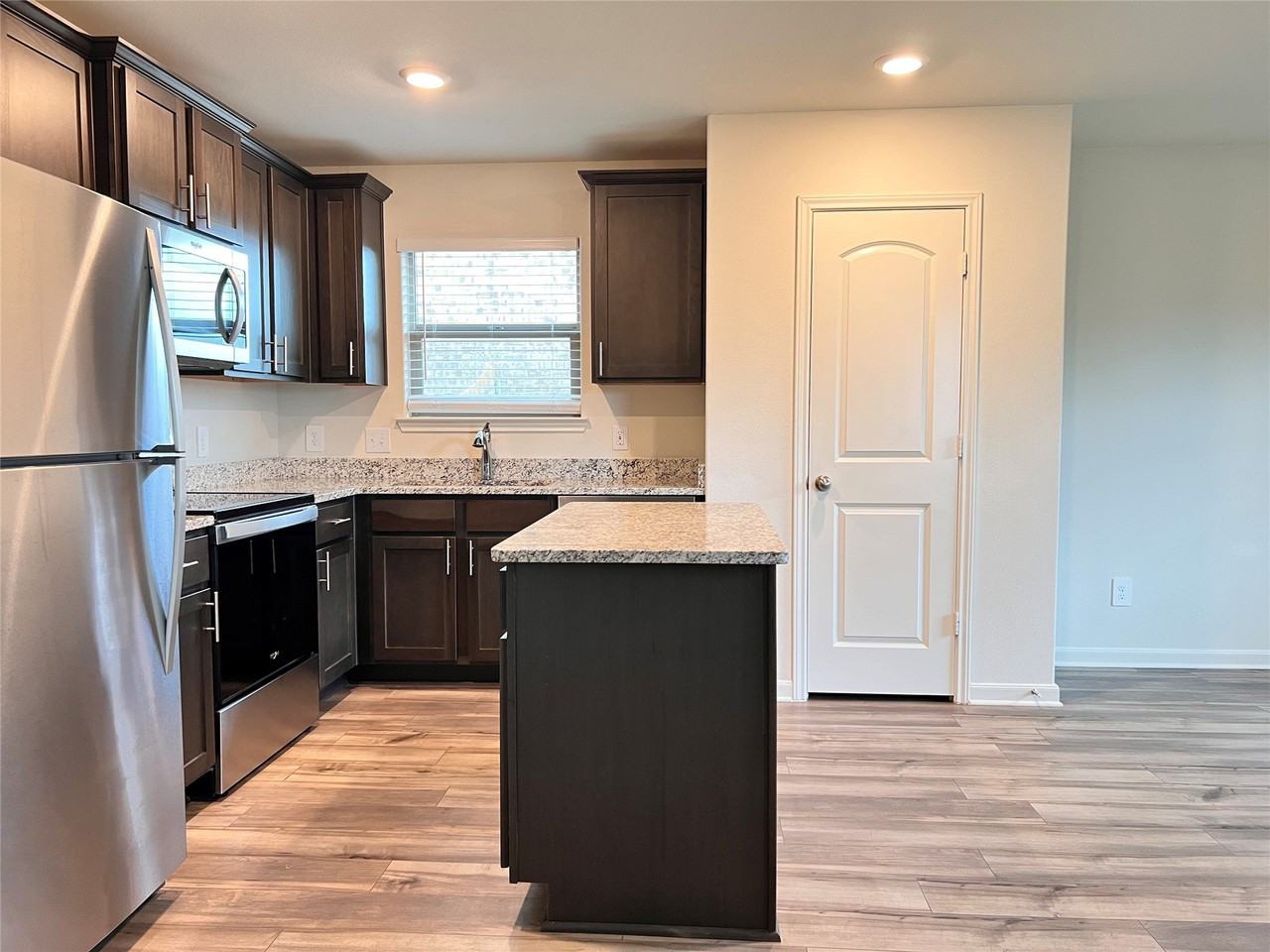 108 Telegraph Trl - Photo 6 of 22