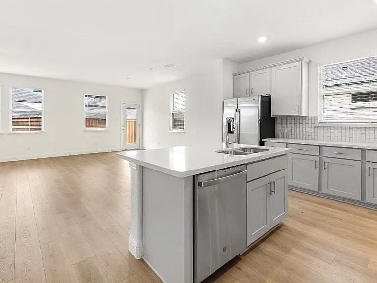 15029 Hierba Mora Dr - Photo 5 of 17