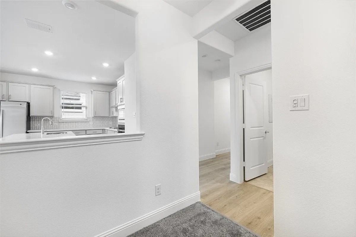 15029 Hierba Mora Dr - Photo 6 of 17