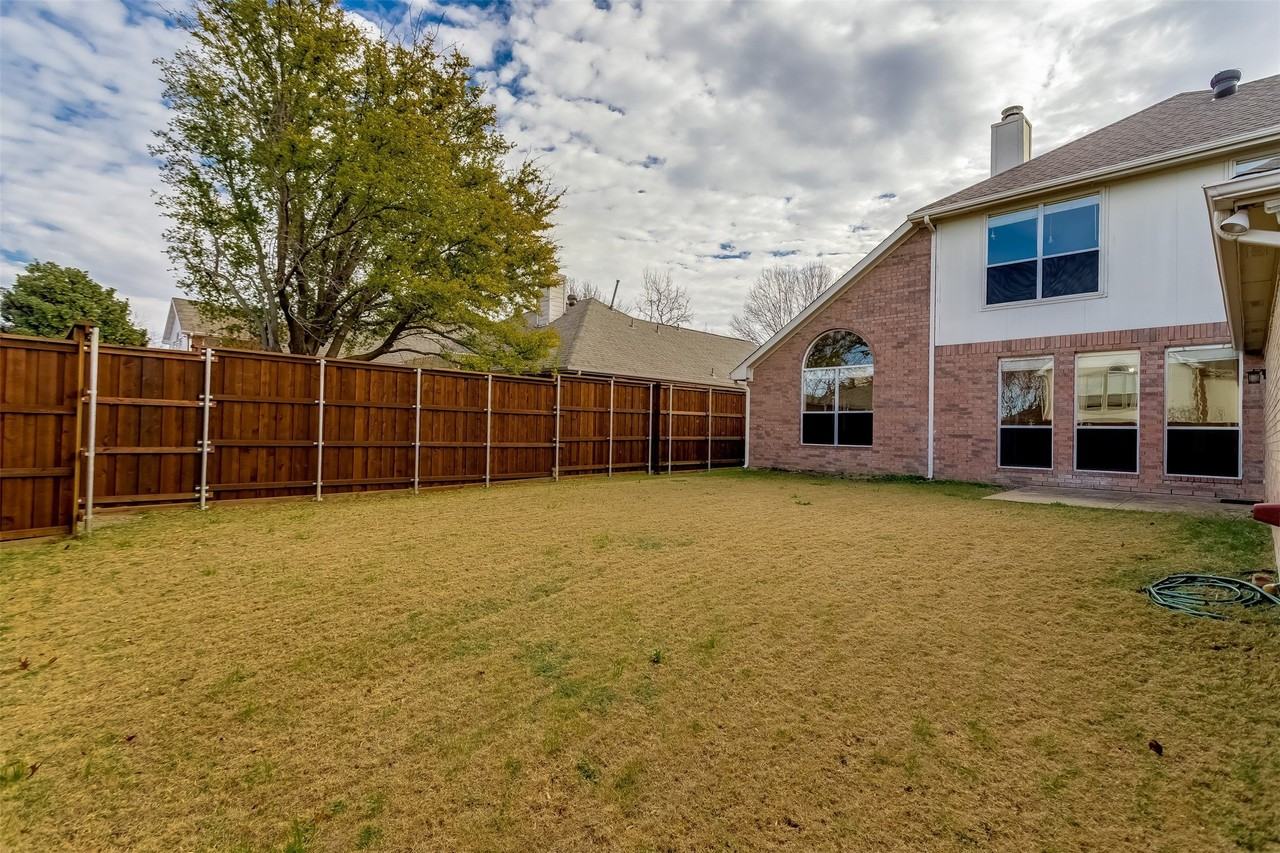 2429 Clear Field Dr - Photo 6 of 28
