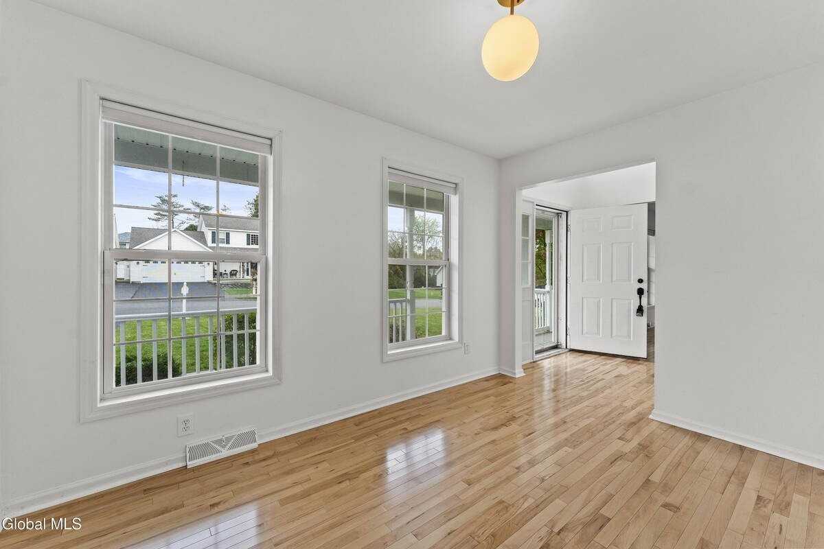 2 Battery Blvd - Photo 5 of 28