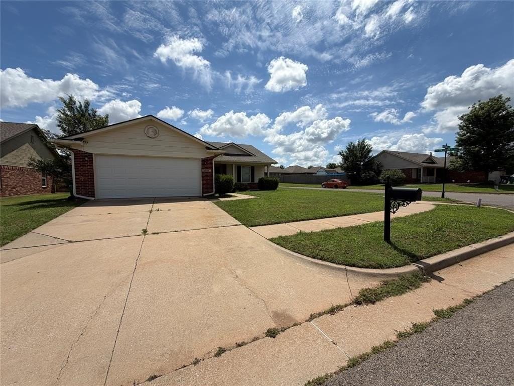 2704 Fennel Rd - Photo 2 of 22