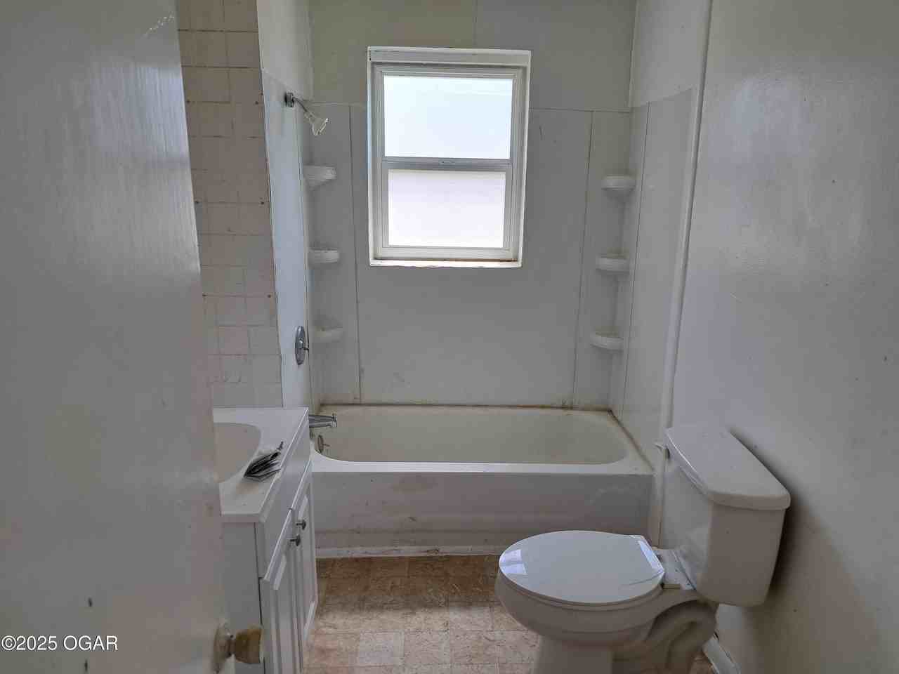 1903 East Ave - Photo 7 of 15