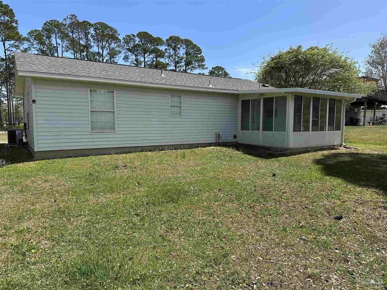 5511 Custer Dr - Photo 4 of 17