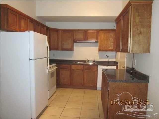 3428 Riverside Dr - Photo 2 of 11