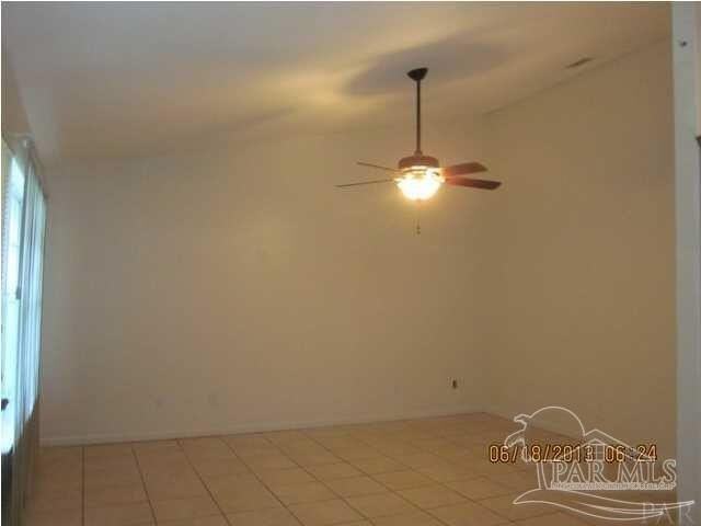 3428 Riverside Dr - Photo 3 of 11