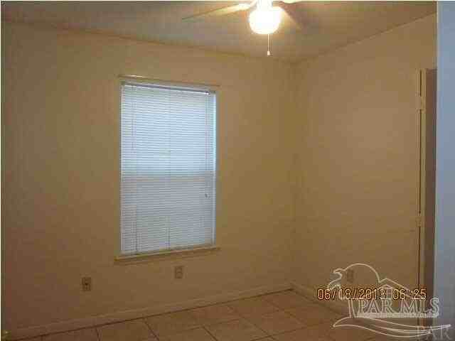 3428 Riverside Dr - Photo 5 of 11