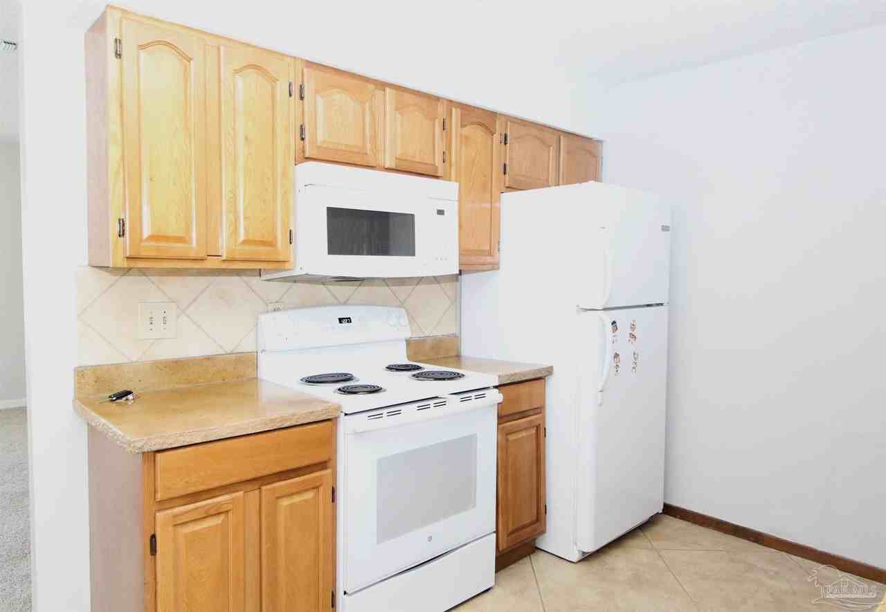 8224 Tempest Dr - Photo 6 of 16