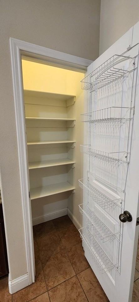 907 Candlestick Dr - Photo 6 of 29